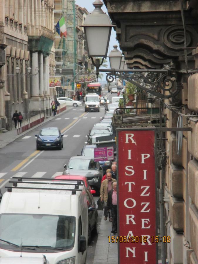 La Locanda Del Centro Storico Catania Kültér fotó